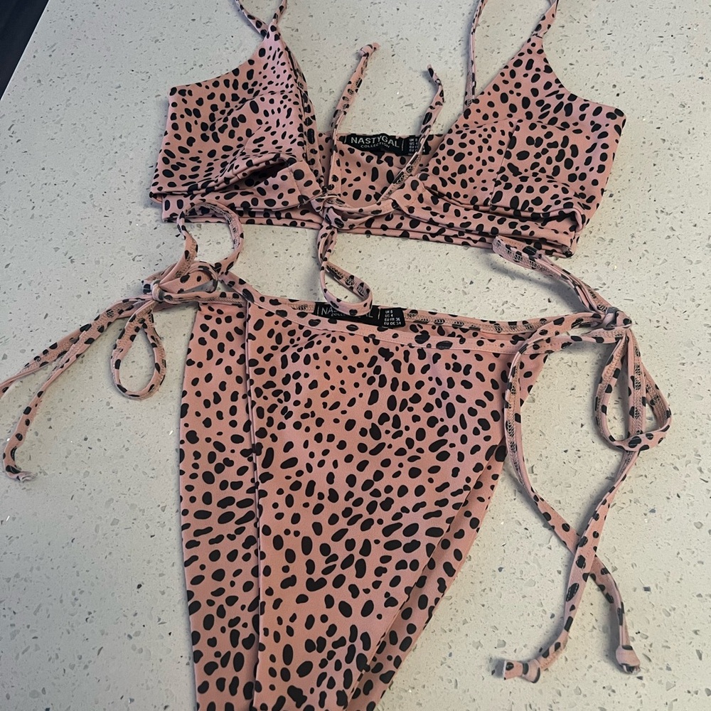 Bikini New w/o tag